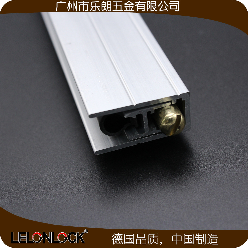 桃子视频在线官网观看免费一色桃子中文字幕RDA-31(U2D) 铝合金门底防尘器